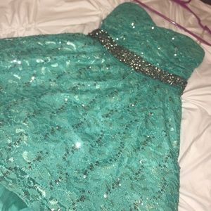 LIGHT BLUE HOMECOMING DRESS